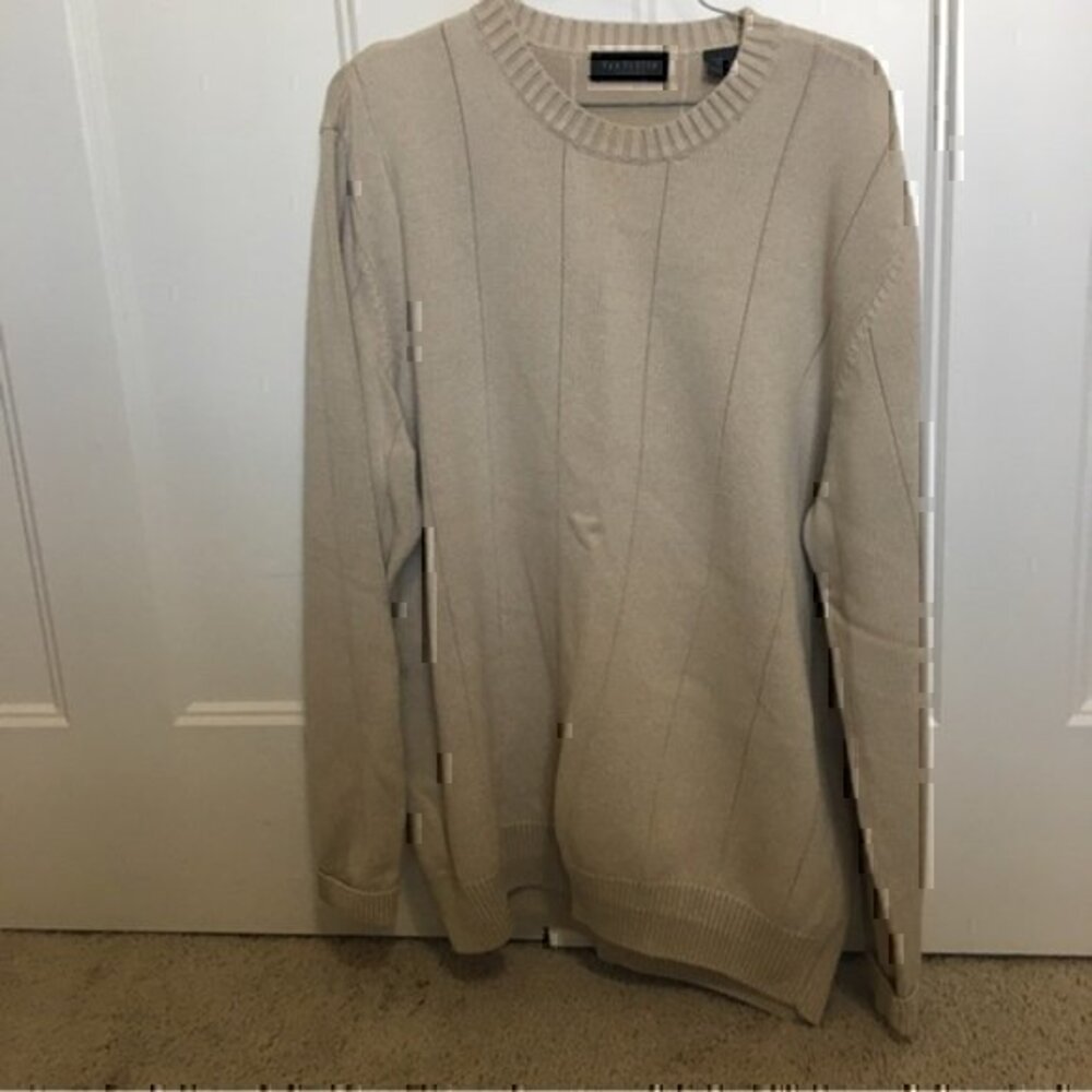 Mens size large tan Van Heusen sweater